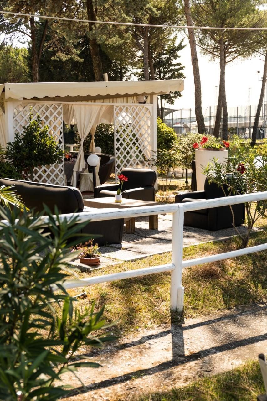 מיסאנו אדריאטיקו Locanda San Biagio מראה חיצוני תמונה